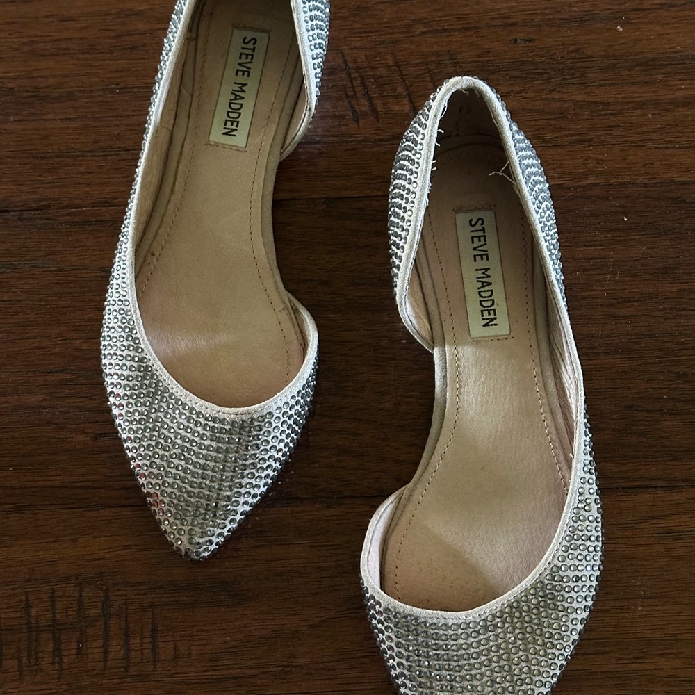 Steve Madden Rhinestone Flats – Sparkly Pointed Toe